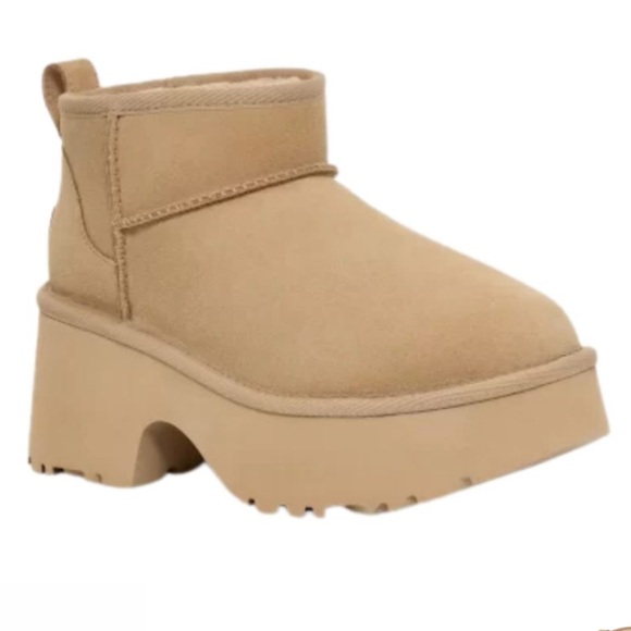 UGG Shoes - UGG Chestnut Suede Boots platform